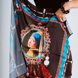 Foulard Jeune Fille à la Perle